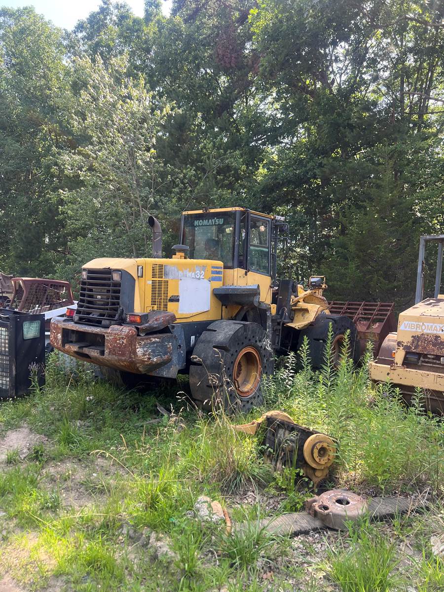 Komatsu WA320-5 Wheel Loader Being Dismantled