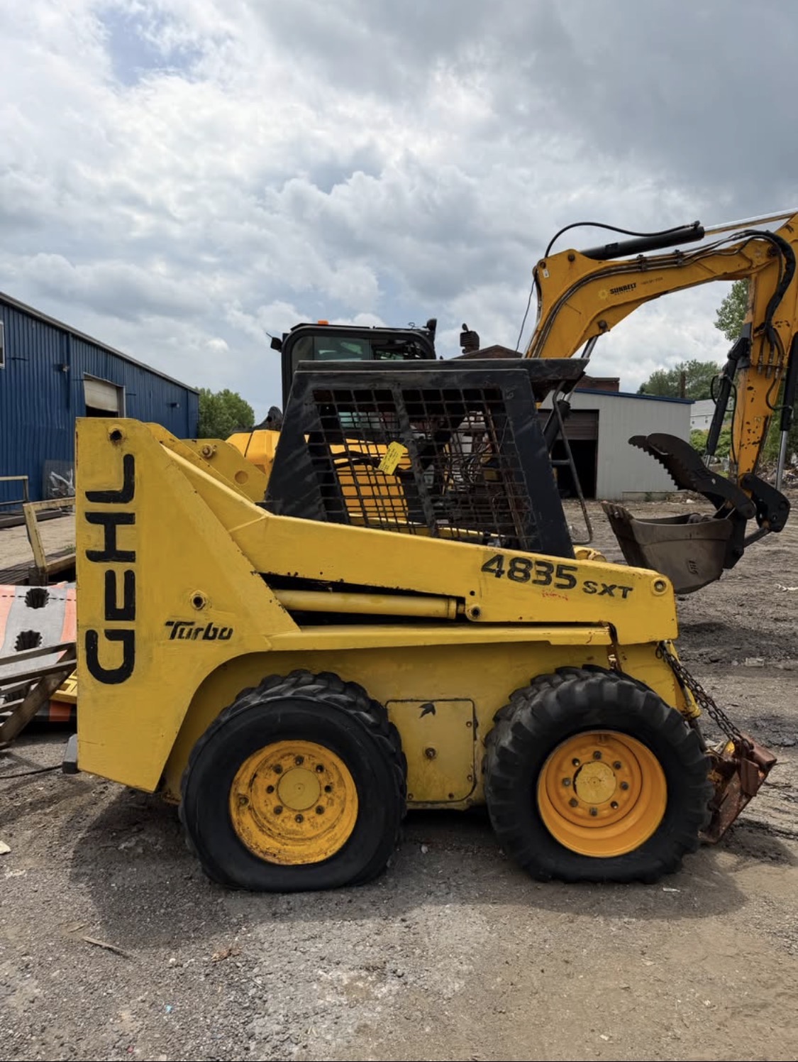 Gehl 4835 SXT Skid Steer — Parts Available